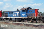 GT1951